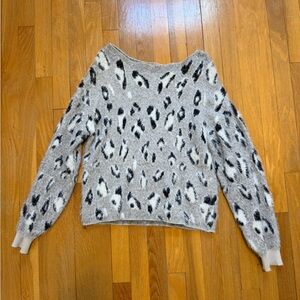 Leopard Print sweater